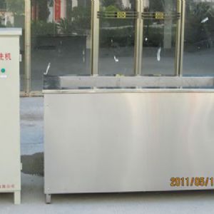 汽車(chē)零部件生產(chǎn)用超聲波清洗機(jī)